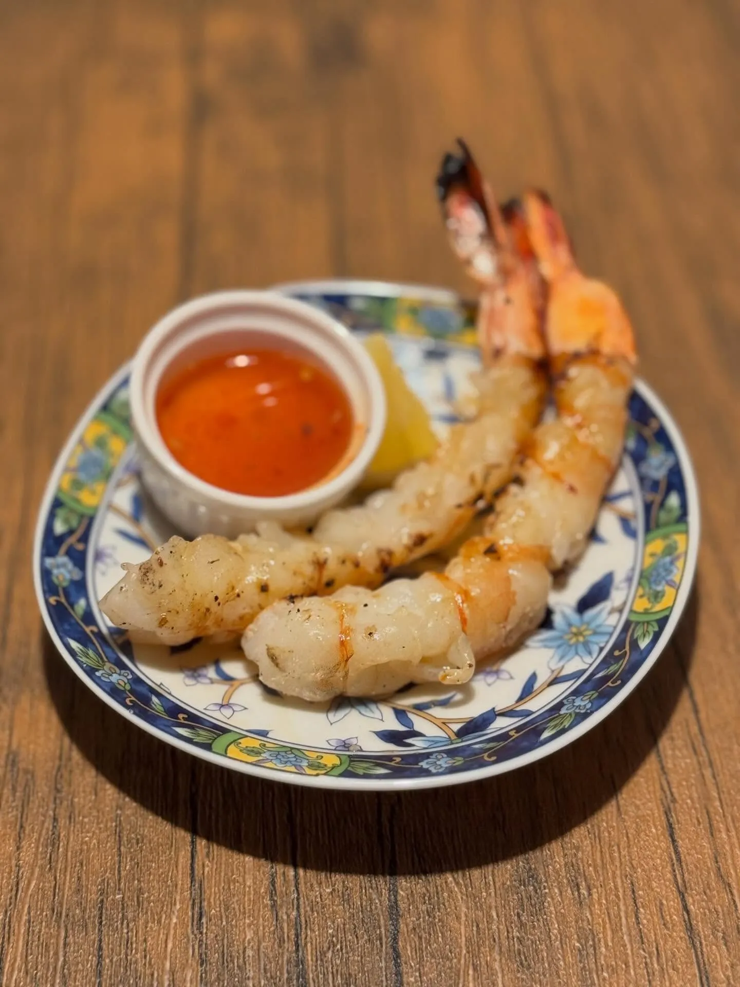 炭焼き酒場ワラテルです。