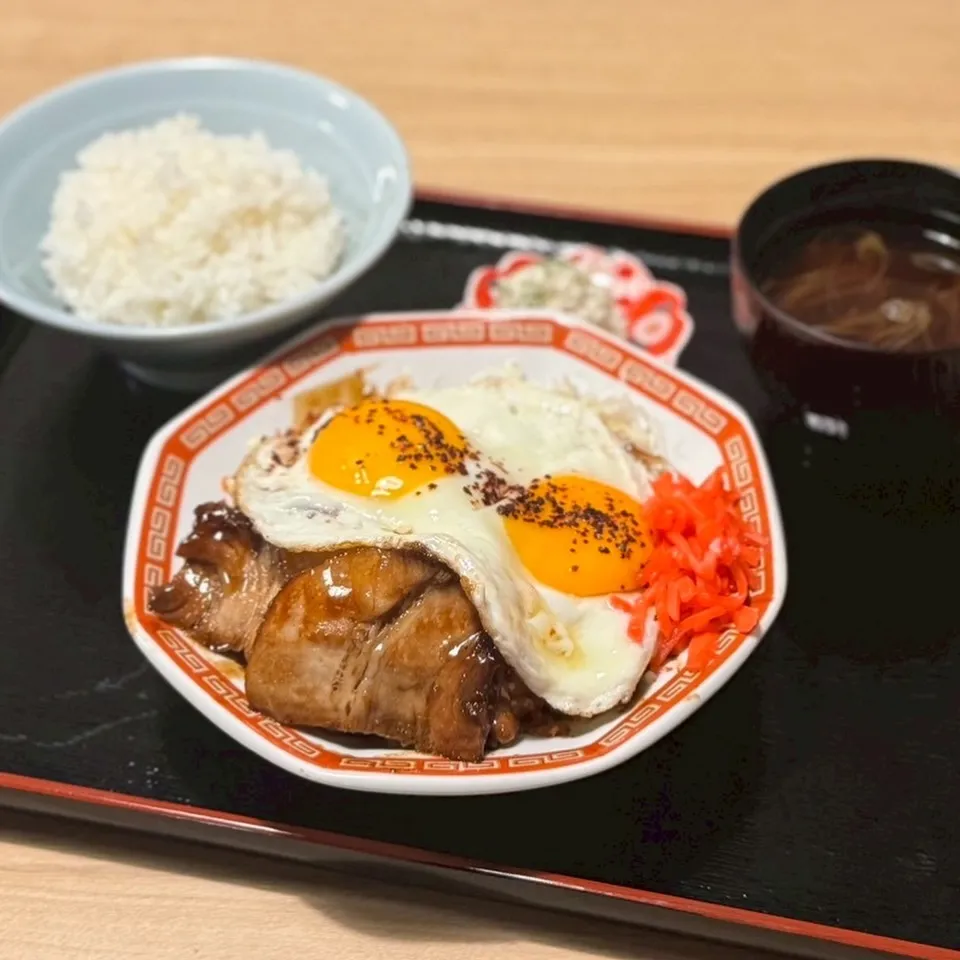本日より土日限定でランチスタート🍴