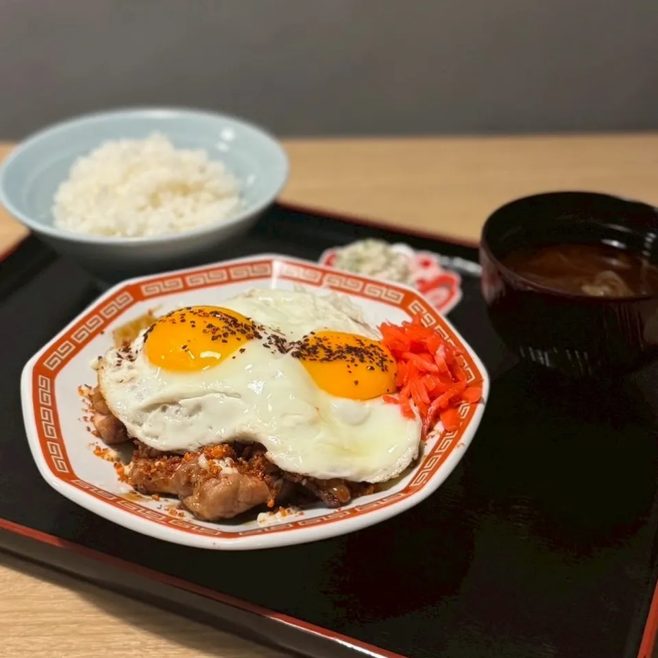 本日より土日限定でランチスタート🍴