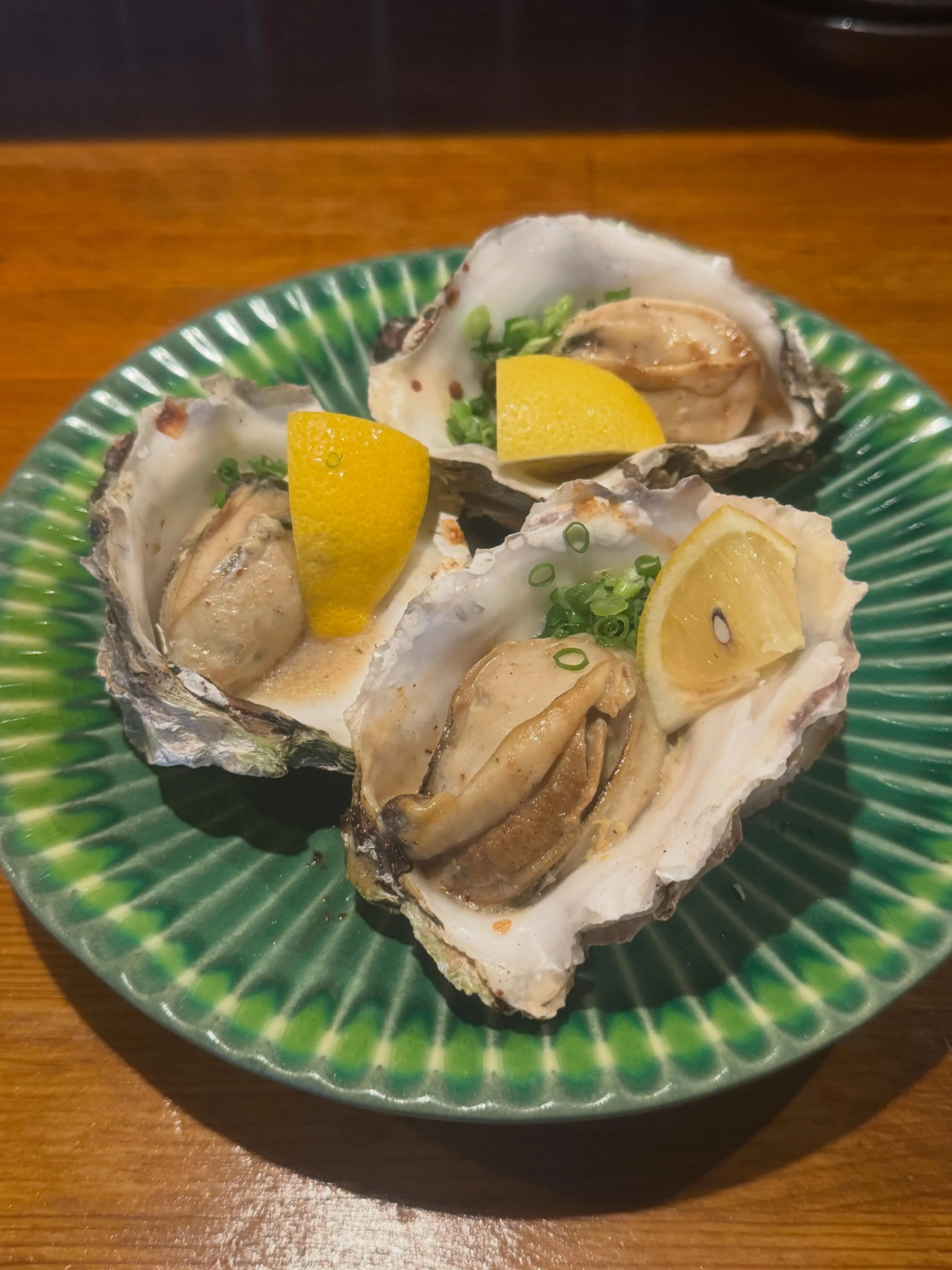【牡蠣の炭火焼き】