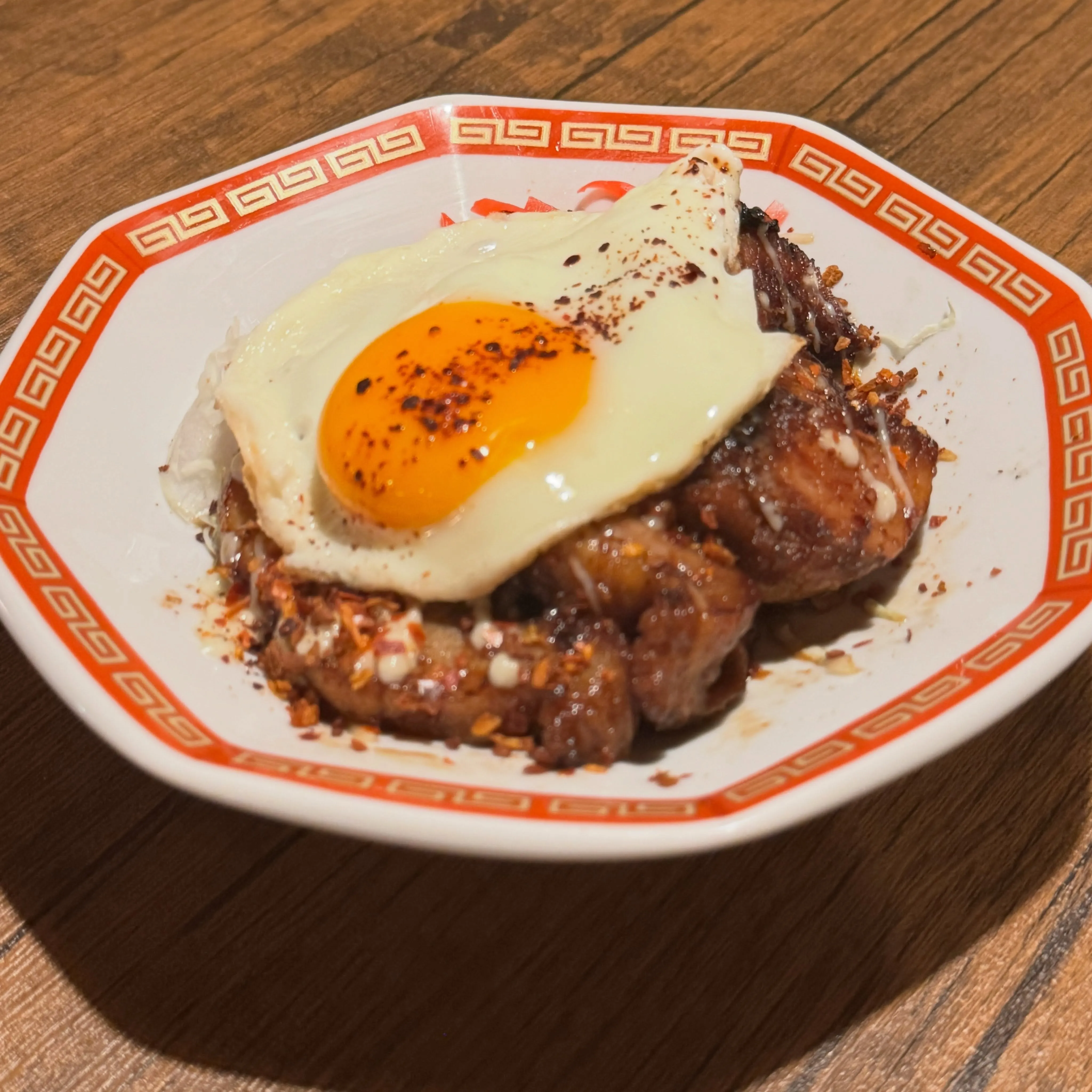 炭火焼き酒場ワラテル