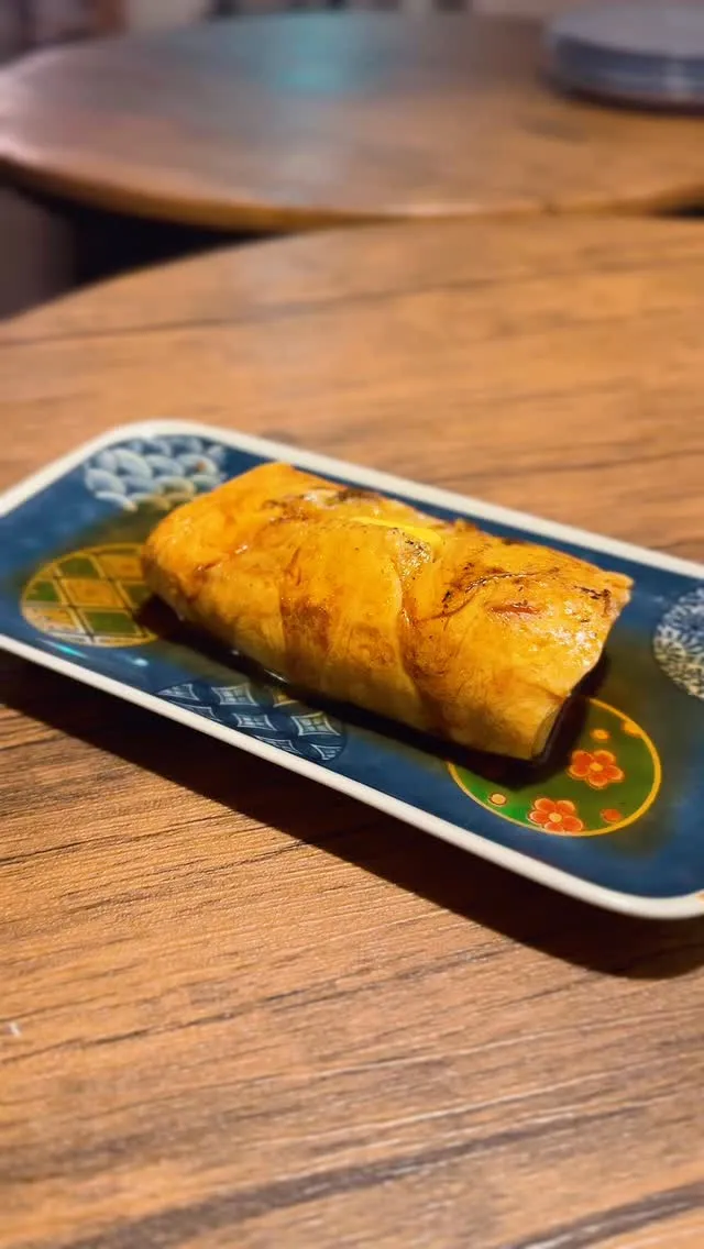 出汁巻きたまご 〜炭火バター仕立て〜